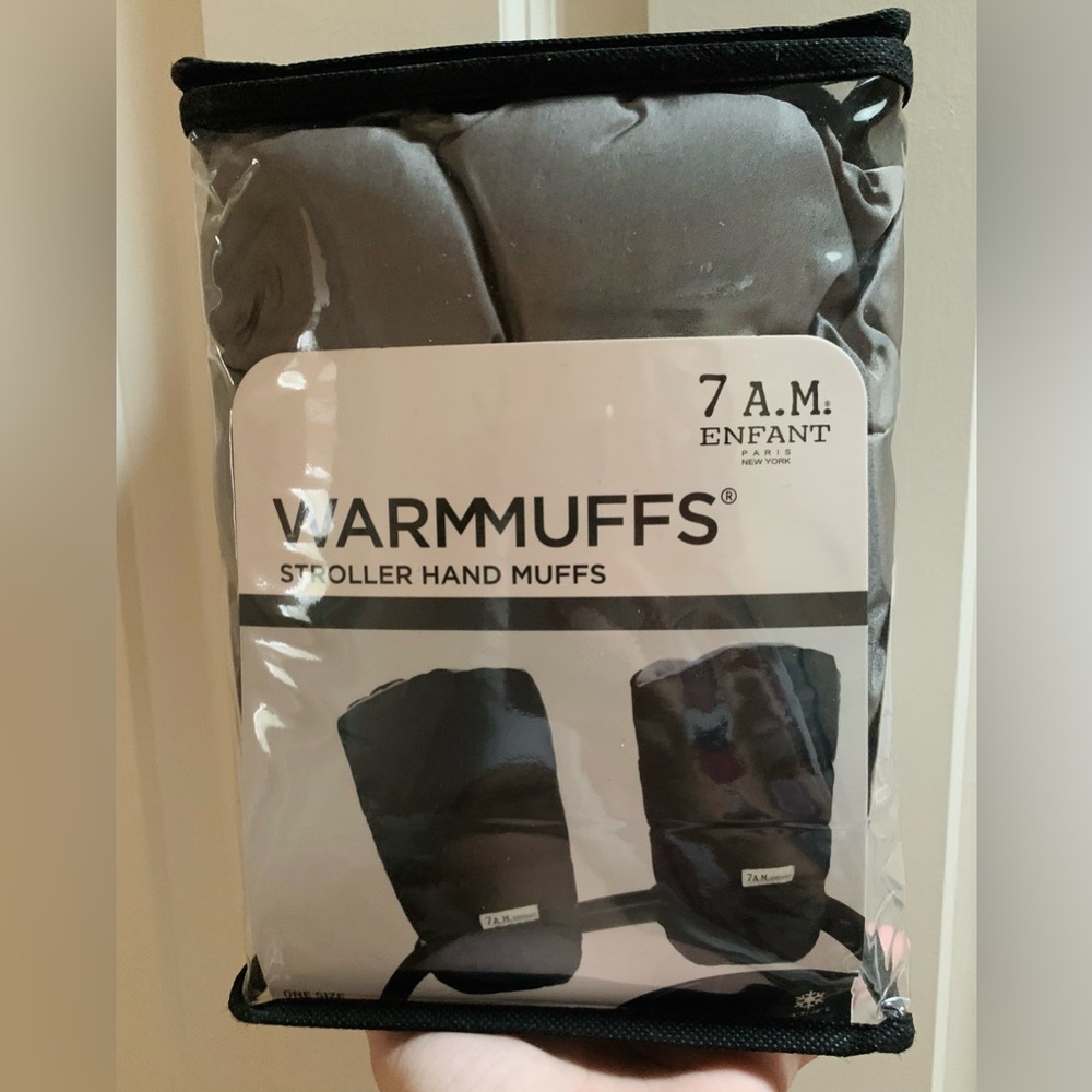 Warmmuffs - Stroller Hand Muffs by 7AM Enfant. Brand new, unopened
